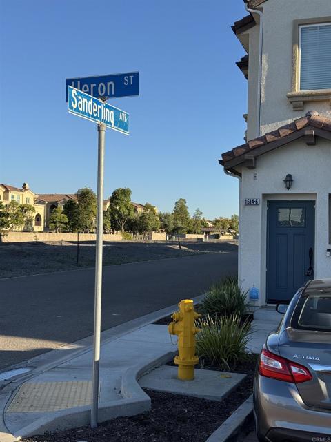 1614 Sanderling Avenue, Chula Vista CA: https://media.crmls.org/mediaz/f7ac8903-ef66-4774-a345-0ab27c51baf1.jpg