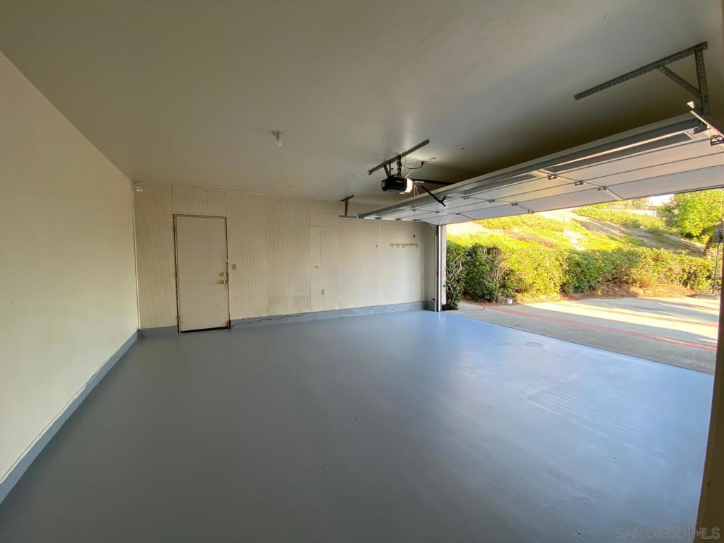 12592 Heatherfield Ln - photo 6