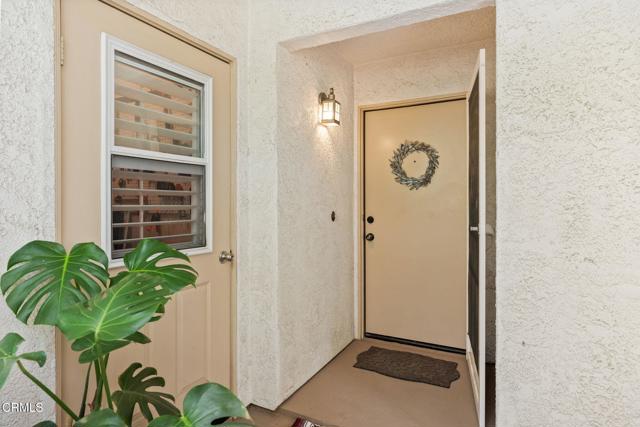 2623 Antonio Drive, Camarillo CA: https://media.crmls.org/mediaz/f7ad50be-5e20-4e04-b110-188e388c9597.jpg