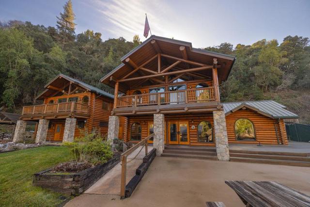 36865 Dormody Road, Carmel CA: https://media.crmls.org/mediaz/f7ae4729-ca1b-450b-967a-b44f13c1156c.jpg