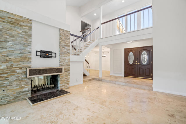 681 Triunfo Canyon Road, Westlake Village CA: https://media.crmls.org/mediaz/f7aec62c-0eec-40be-b362-eed570d84572.jpg