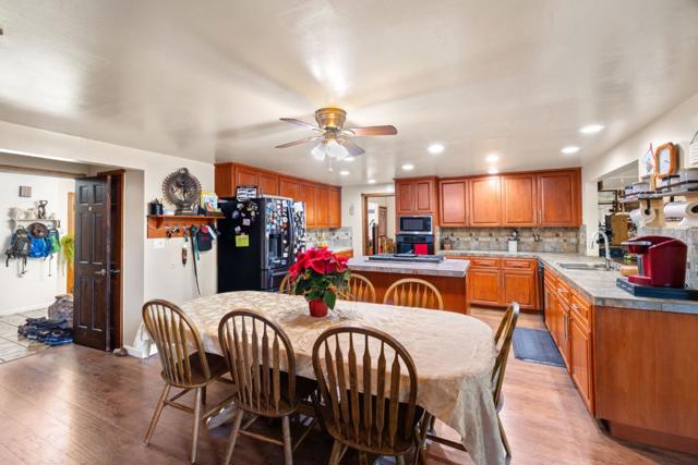 44500 Parkmeadow Drive, Fremont CA: https://media.crmls.org/mediaz/f7aef88e-3943-481a-8015-3bf5324d8055.jpg