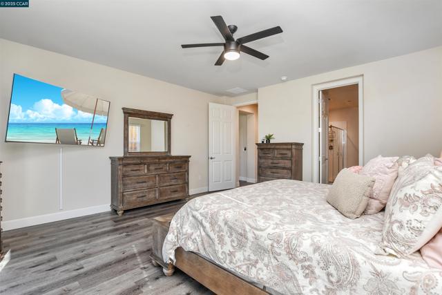 5420 Promontory Way, Antioch CA: https://media.crmls.org/mediaz/f7b17031-5a95-4075-8b2e-3e30e4a85bc1.jpg