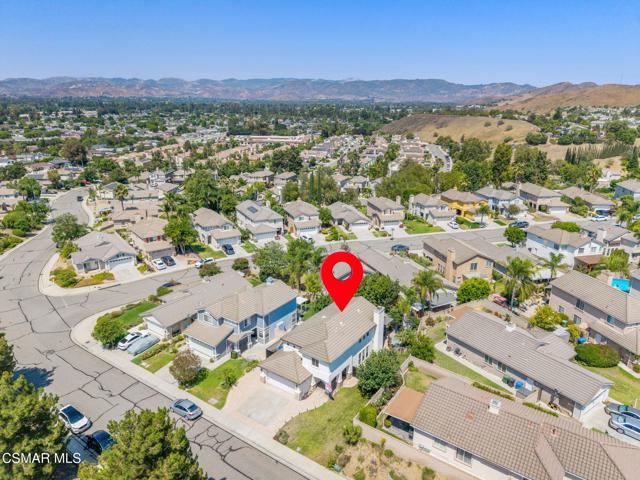 2758 Briarpatch Drive, Simi Valley CA: https://media.crmls.org/mediaz/f7b4d4ce-49bb-40f6-a867-304952de77bb.jpg