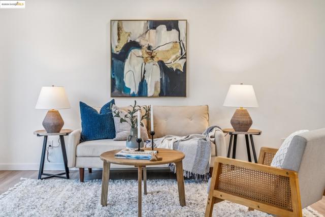 737 61st St, Oakland CA: https://media.crmls.org/mediaz/f7b63fef-ed0a-496e-92ea-ee4d512f96a9.jpg