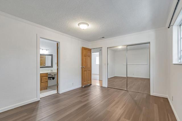 1087 Starlite Drive, Milpitas CA: https://media.crmls.org/mediaz/f7b65c4d-7685-492a-a7d6-78c009afe8eb.jpg