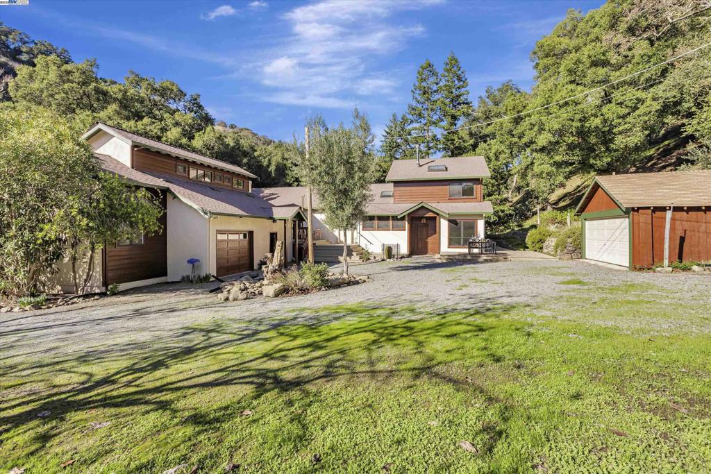 861 Kilkare Rd