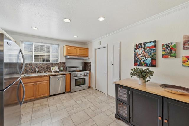 532 Theresa Drive, South San Francisco CA: https://media.crmls.org/mediaz/f7b8ee68-70a7-4ba8-bf6b-ee2c665b6d8f.jpg