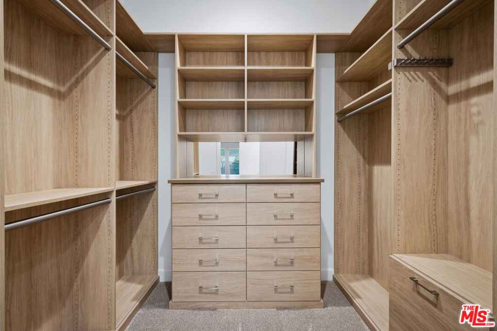 MLS #26855413 image #26