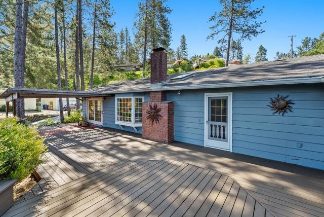 240 Baja Sol Drive, Scotts Valley CA: https://media.crmls.org/mediaz/f7b907f2-9fca-4856-b812-e3a97c6ba8f9.jpg