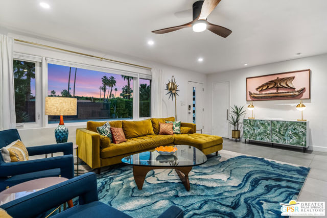 281 E Ocotillo Avenue, Palm Springs CA: https://media.crmls.org/mediaz/f7ba5a08-ea49-4e38-839d-cb2e15751838.jpg
