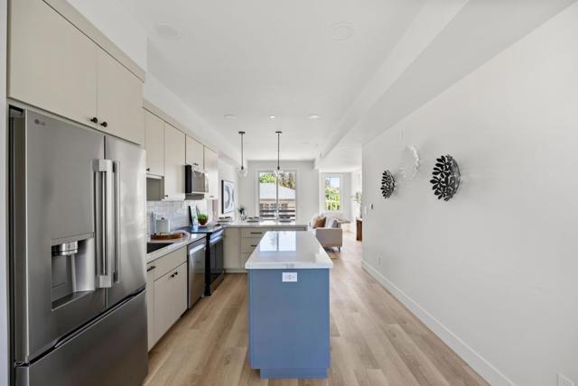 523 Union Avenue, Campbell CA: https://media.crmls.org/mediaz/f7ba649a-230a-40e4-84b7-fde88700f961.jpg