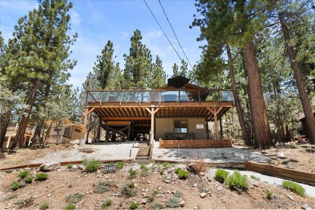 43734 Yosemite Drive, Big Bear CA: https://media.crmls.org/mediaz/f7bb32c4-2f79-4e25-9879-b0a31eea7e0c.jpg