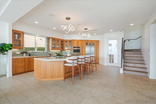 3535 Riviera Drive, San Diego CA: https://media.crmls.org/mediaz/f7bbca30-dcec-40f2-b543-b4cd426c03f1.jpg