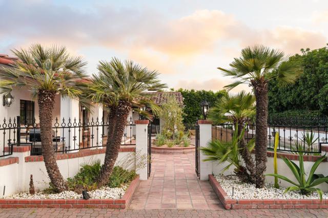5615 Via Montellano, Bonsall CA: https://media.crmls.org/mediaz/f7bbdbaf-3d03-421e-b1fc-14cf0071d07e.jpg