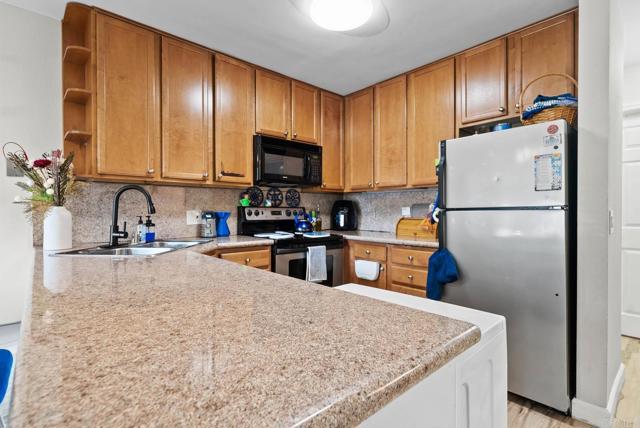 Detail Gallery Image 10 of 43 For 1280 W Main St #42,  El Cajon,  CA 92020 - 2 Beds | 1/1 Baths