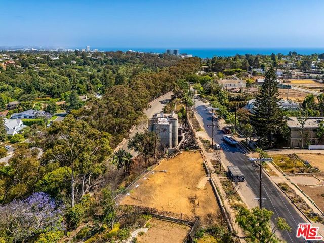 Drew Fenton | 824 Chautauqua Boulevard Pacific Palisades CA | MLS: 7272196