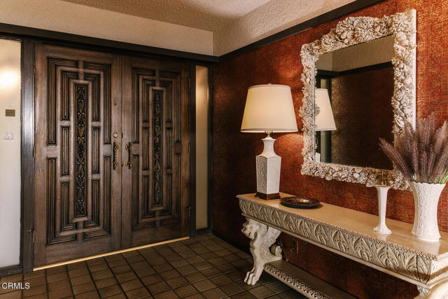 Detail Gallery Image 10 of 74 For 5703 Catherwood Dr, La Canada Flintridge,  CA 91011 - 3 Beds | 2/1 Baths