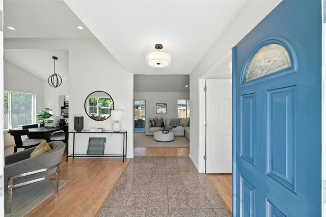 552 Bluefield Drive, San Jose CA: https://media.crmls.org/mediaz/f7be69fb-7a9b-4aac-8bf9-e9fcb2f11f58.jpg