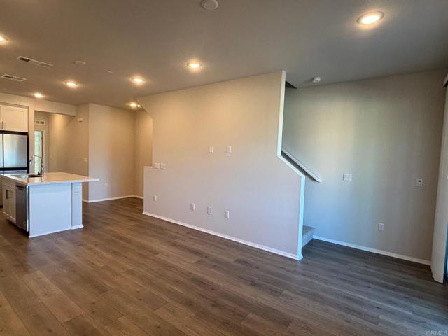 Detail Gallery Image 7 of 26 For 1805 Saltbush Dr, San Marcos,  CA 92069 - 3 Beds | 3 Baths