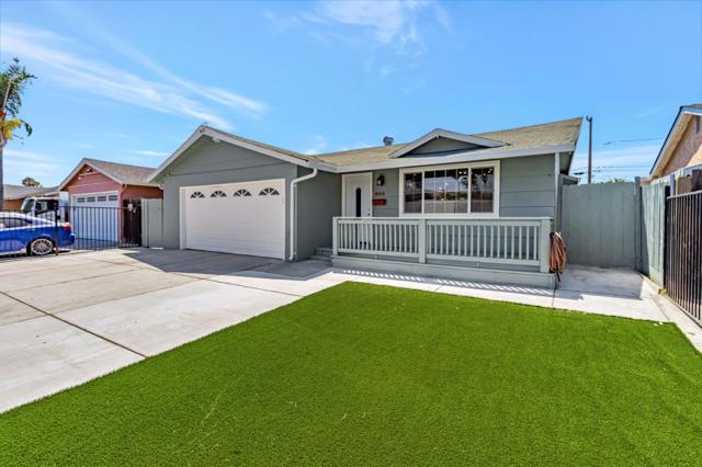 905 S Capitol Avenue, San Jose CA: https://media.crmls.org/mediaz/f7be99d5-1ce7-4f76-af37-155aa9557667.jpg