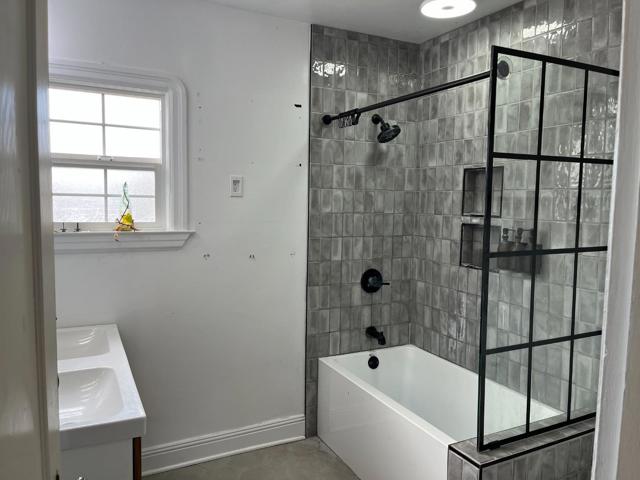 33 Roosevelt Street, Watsonville CA: https://media.crmls.org/mediaz/f7beae38-cac0-417a-b64d-e585efda5e83.jpg