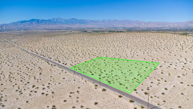 5 .50 Varner Road, Cathedral City CA: https://media.crmls.org/mediaz/f7bf9b4f-e03f-4475-8514-c333c7972ffd.jpg