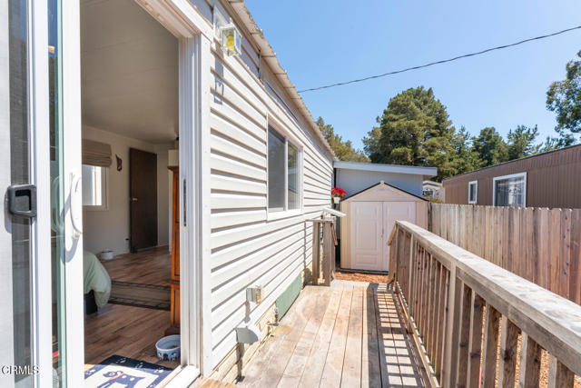 13500 Point Cabrillo Drive, Mendocino CA: https://media.crmls.org/mediaz/f7c1379e-a78b-4d77-8120-501ee746b343.jpg