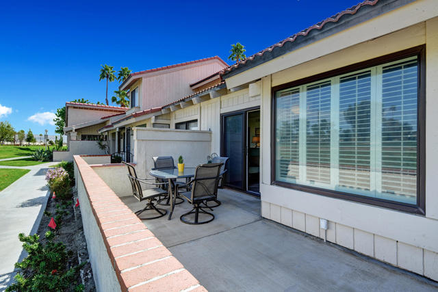 FRONT DINING PATIO MLS