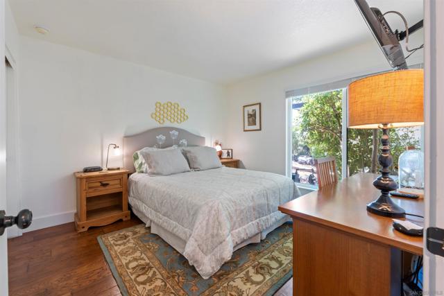 17924 Saint Andrews Dr, Poway CA: https://media.crmls.org/mediaz/f7c403f3-4ded-4588-b864-bd1a4b72c6f8.jpg
