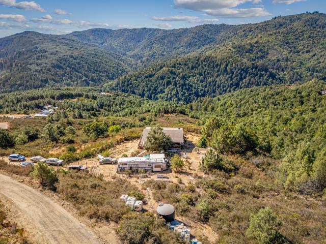 6787 Croy Road, Morgan Hill CA: https://media.crmls.org/mediaz/f7c6b02f-b719-4850-a181-3b923a49daa7.jpg