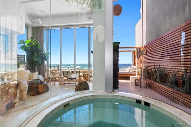 Detail Gallery Image 10 of 57 For 3709 Ocean Front Walk, San Diego,  CA 92109 - 3 Beds | 3/1 Baths