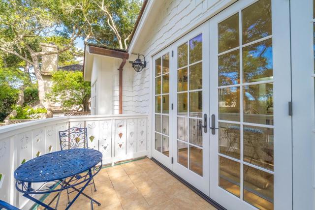 0 Lincoln 3 SW of 10th Avenue, Carmel CA: https://media.crmls.org/mediaz/f7c78bae-0ca3-4b2c-8993-9cd971a3f293.jpg