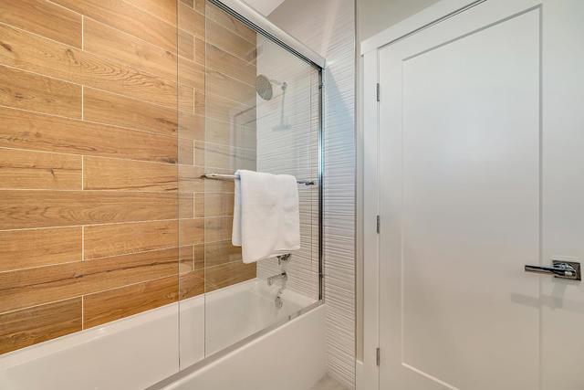 1667 San Carlos Avenue, San Carlos CA: https://media.crmls.org/mediaz/f7c87fec-0f83-42f0-88ca-2c0efcf62d1f.jpg