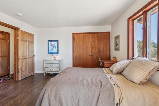 16420 Soda Springs Road, Los Gatos CA: https://media.crmls.org/mediaz/f7c93a71-c3da-4a0b-9869-c3c13e53be9b.jpg