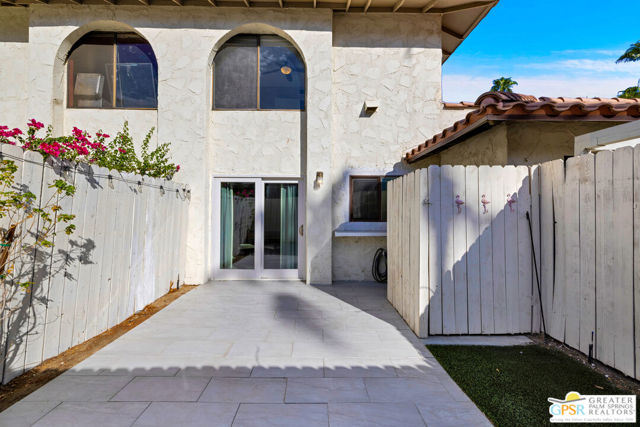 337 W Mariscal Road, Palm Springs, CA 92262