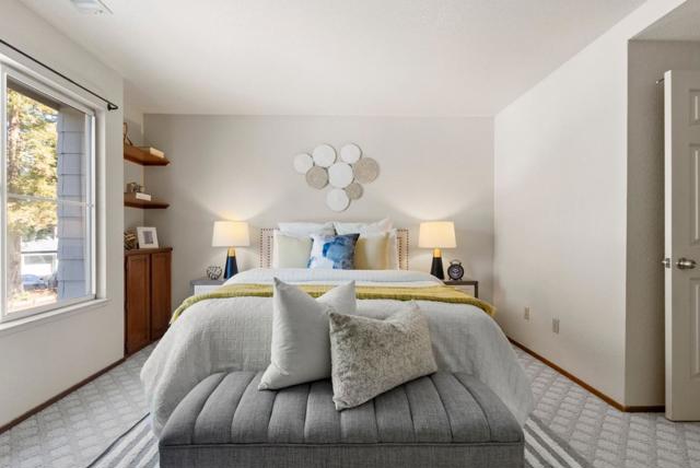 1795 Parkview Green Circle, San Jose CA: https://media.crmls.org/mediaz/f7c9c99d-62a9-4689-9b98-e8d832c1fa5b.jpg