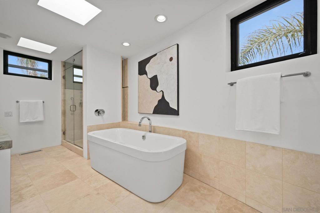 2402 Camino - photo 9