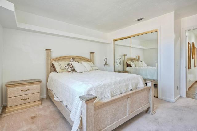 Home for Sale in Valley Center