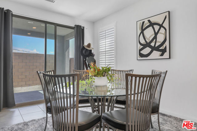 73500 Henri Drive, Palm Desert CA: https://media.crmls.org/mediaz/f7cbf555-1d3b-4e22-a090-5d5c5f00bd08.jpg