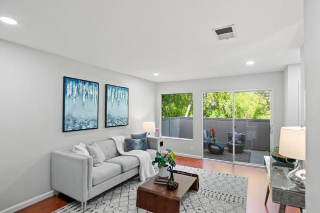 891 W California Avenue, Sunnyvale CA: https://media.crmls.org/mediaz/f7ccb2da-9a63-443e-9af2-08e7dfd61926.jpg