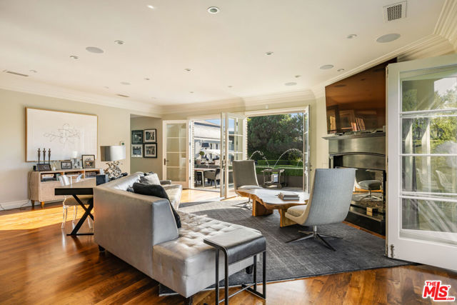 Drew Fenton | 10847 Bellagio Road Los Angeles CA | MLS: 7449719 Drew Fenton | 10847 Bellagio Road Los Angeles CA | MLS: 7449719