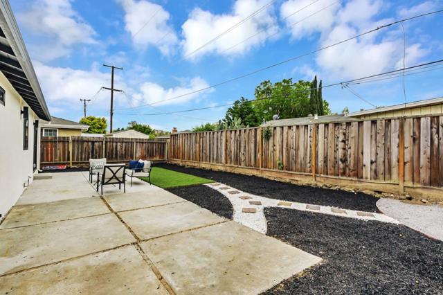 168 Corning Avenue, Milpitas CA: https://media.crmls.org/mediaz/f7cd39ba-1974-4c40-b691-2982b95aacf9.jpg