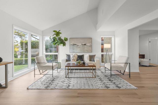 4945 Berkeland Court, San Jose CA: https://media.crmls.org/mediaz/f7cd8b26-ed63-4487-914c-608419bbbf23.jpg