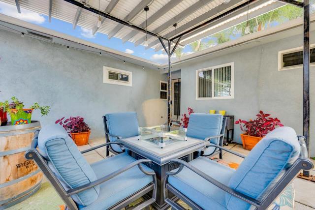 962 Wilson Avenue, El Cajon CA: https://media.crmls.org/mediaz/f7cde651-83f1-4754-8598-dac32378b6cd.jpg