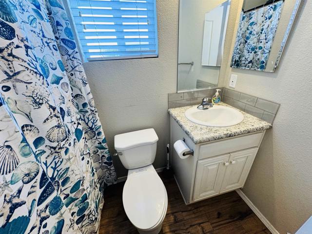 Detail Gallery Image 14 of 19 For 100 Woodlawn Ave #4,  Chula Vista,  CA 91910 - 3 Beds | 2 Baths