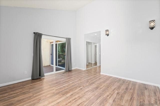 15829 Davis Cup Lane, Ramona CA: https://media.crmls.org/mediaz/f7cea16e-11b5-494a-9795-27b0dac23230.jpg