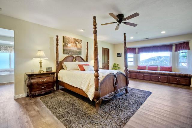 2064 Santa Margarita Dr., Fallbrook CA: https://media.crmls.org/mediaz/f7cf63c9-a3d3-4109-8cdc-a24130e22f74.jpg