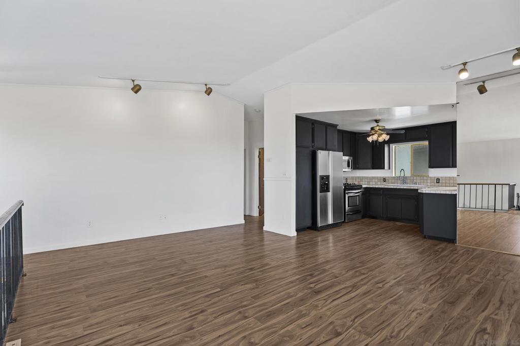 4560 Orchard - photo 9