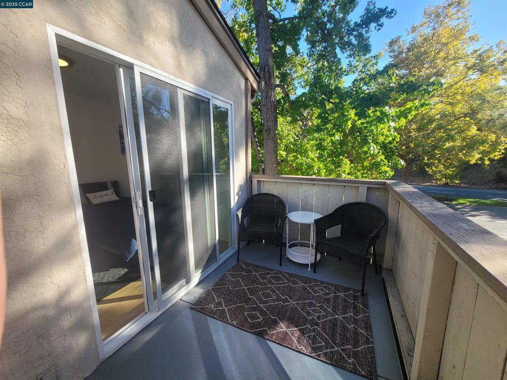 375 Camelback Rd #23